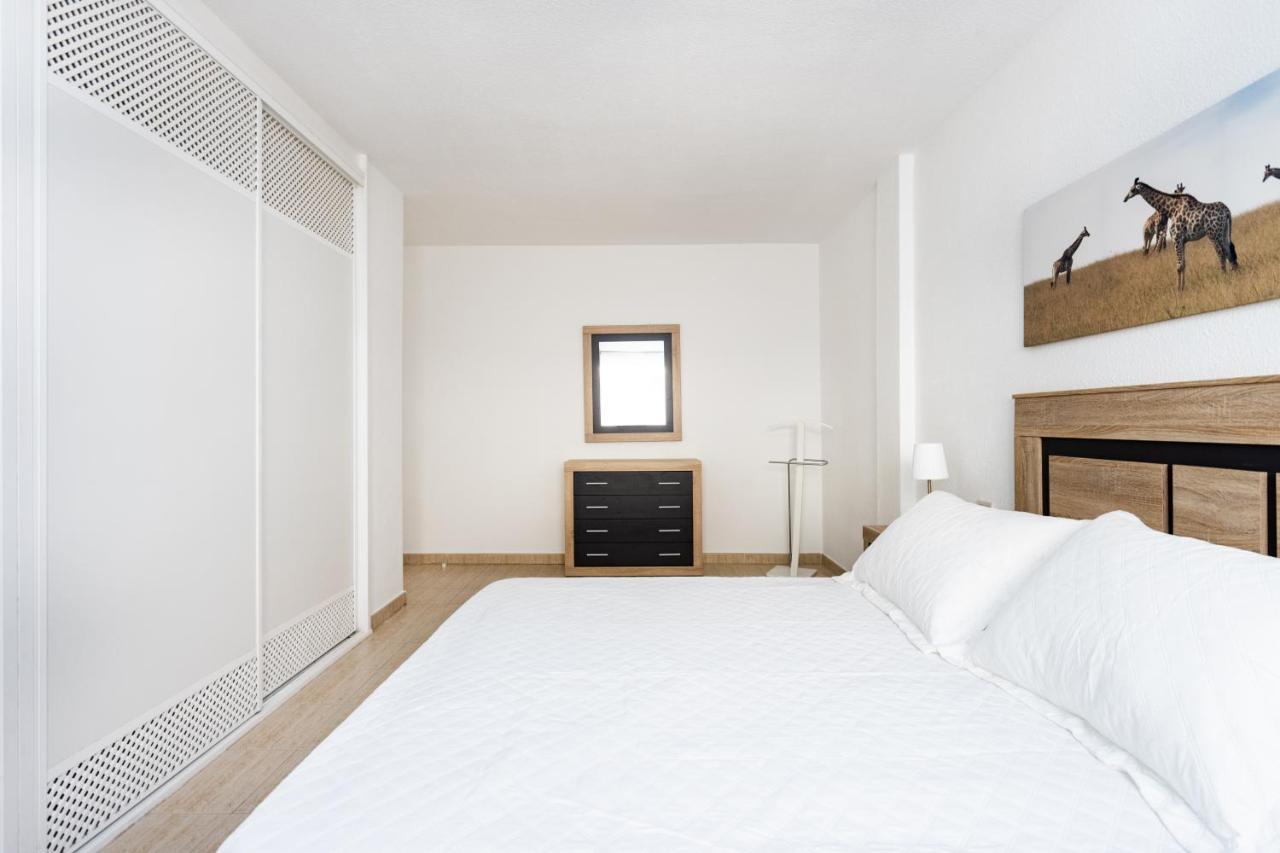 Home2Book The Heights Los Cristianos, Pool Лос Кристианос Екстериор снимка