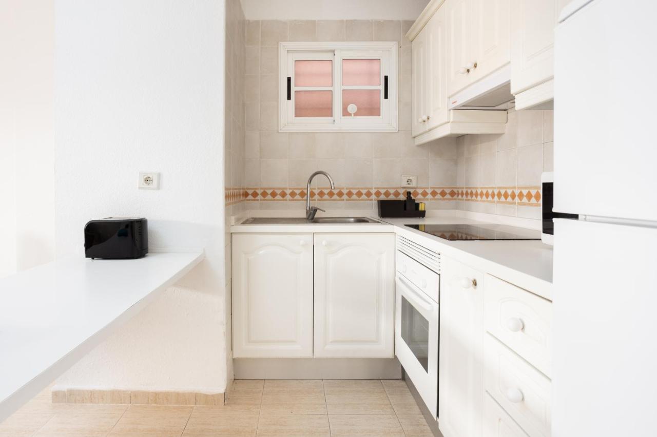 Home2Book The Heights Los Cristianos, Pool Лос Кристианос Екстериор снимка